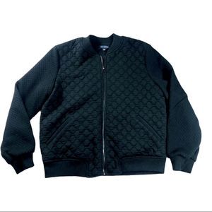 Max Edition 📌 size large thick black quilted zip up sweatshirt with pockets